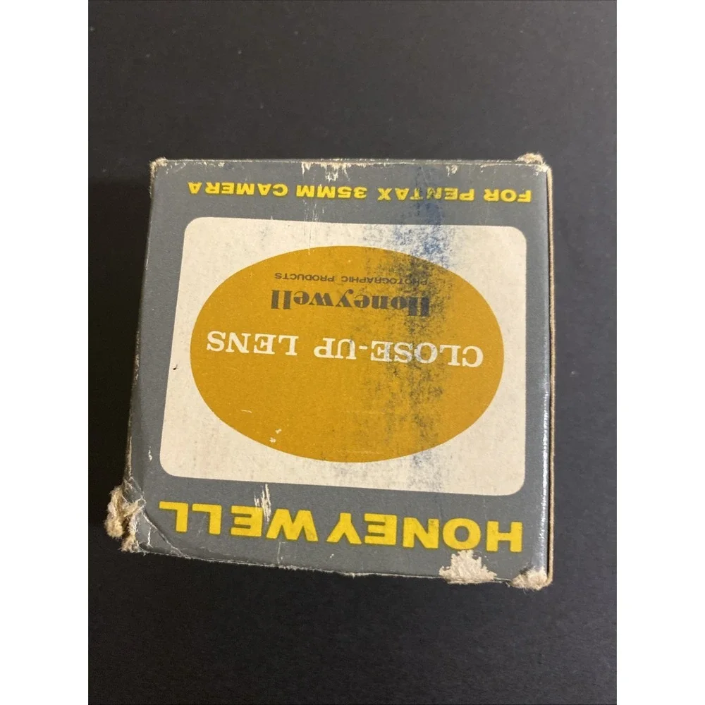 Vintage Honeywell Close-Up Lens for Pentax 35MM Camera with Box Cat. No. 821